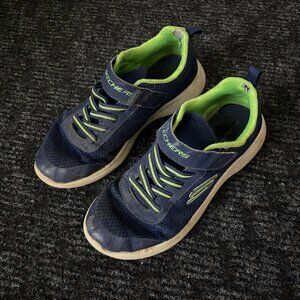 Boy's Blue Sketchers Running Training Shoes Athletic Size 4